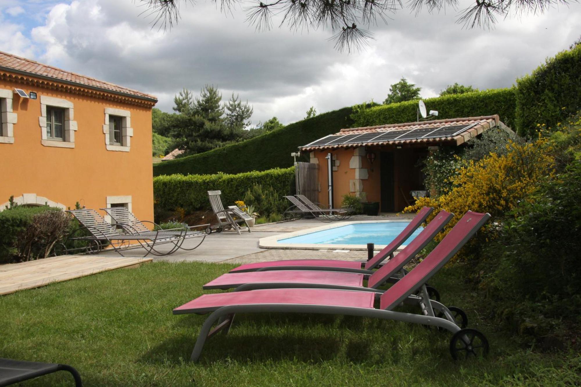 Bed and Breakfast La Bastide de Fontaille Saint-Félicien Exterior foto