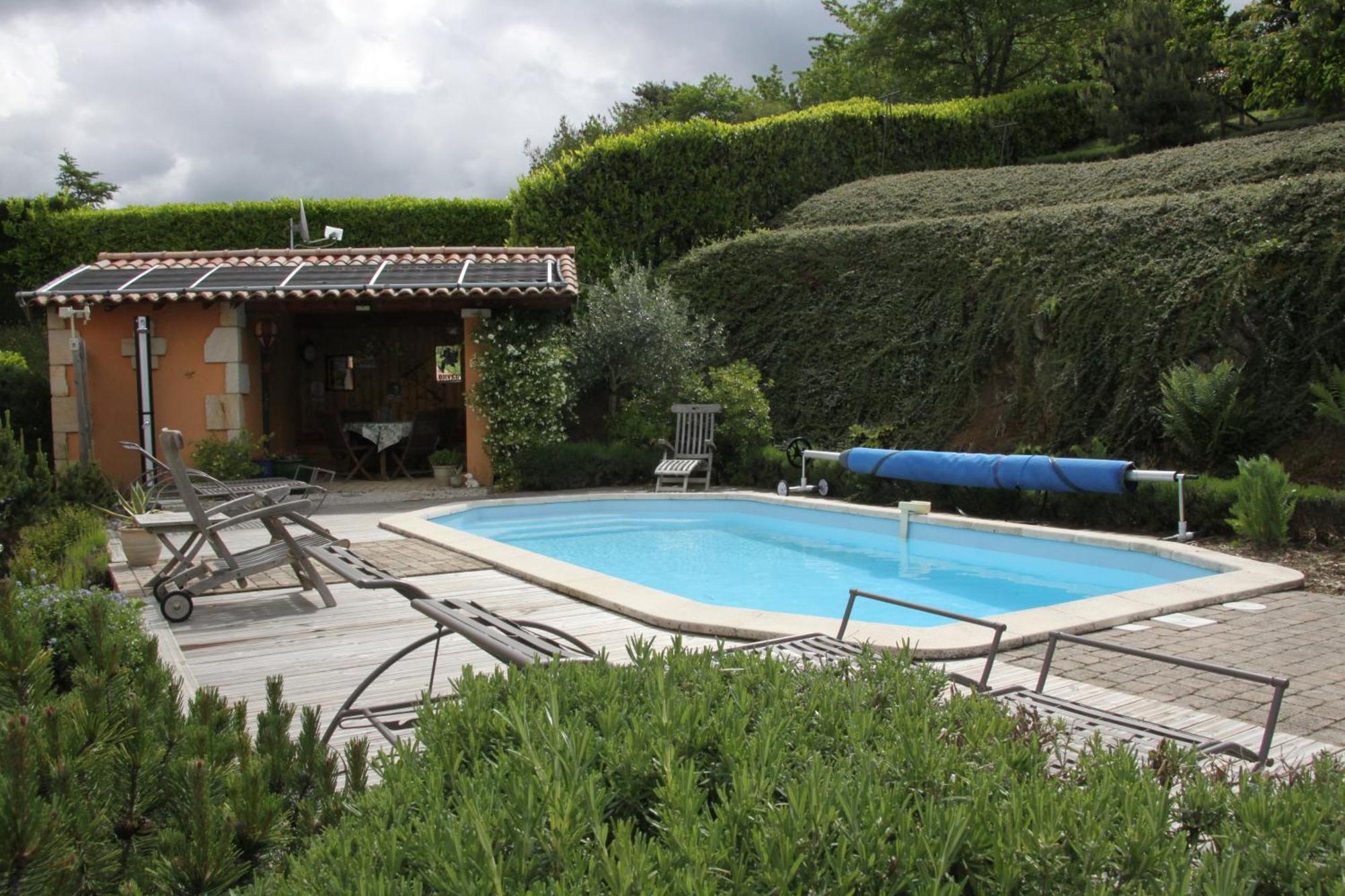 Bed and Breakfast La Bastide de Fontaille Saint-Félicien Exterior foto