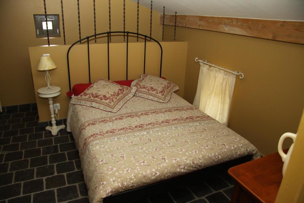 Bed and Breakfast La Bastide de Fontaille Saint-Félicien Habitación foto